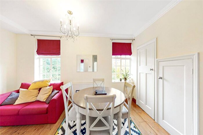 2 Bedroom Penthouse To Rent In Windsor House, N1