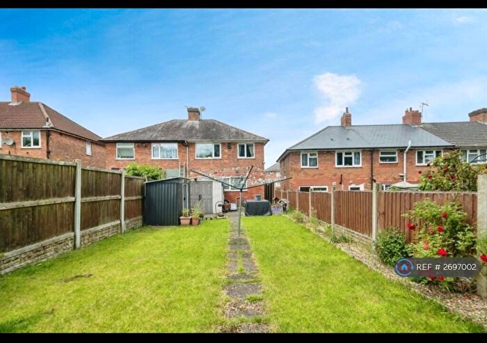 3 Bedroom Semi-Detached House To Rent In Sidcup Road, Birmingham, B44