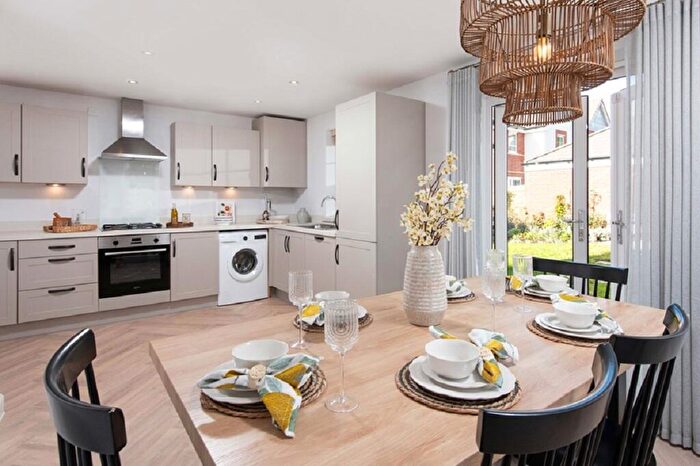 3 Bedroom End Of Terrace House For Sale In Languard View, Low Road, Harwich, CO12