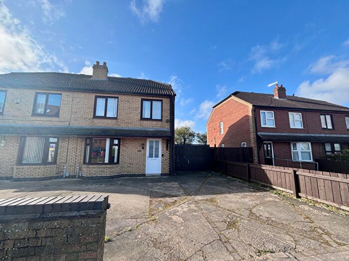 3 Bedroom Property To Rent In St. Johns Grove, Hull, HU9