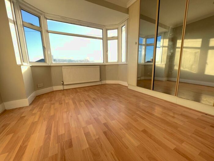 3 Bedroom Terraced House To Rent In Tiverton Road, Edgware, HA8