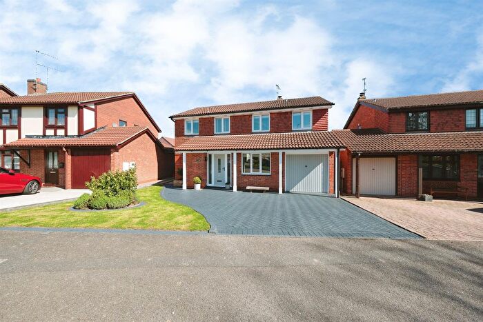 4 Bedroom Detached House For Sale In Oaklands Way, Melbourne, Derby, DE73