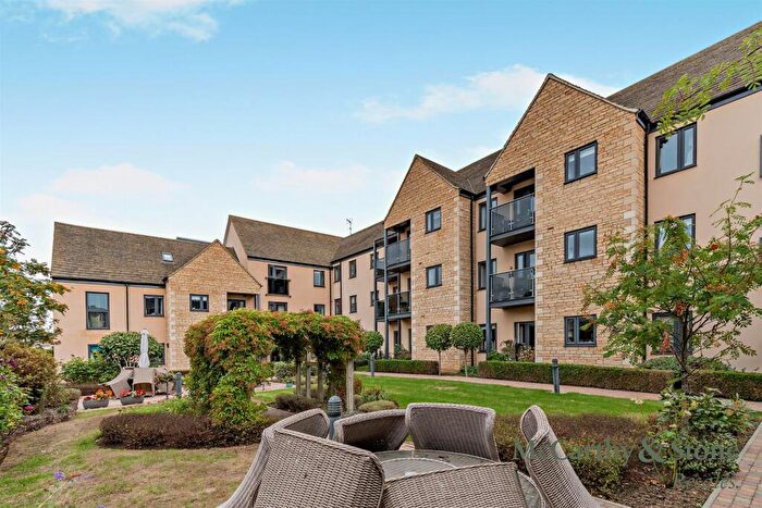 1 Bedroom Apartment For Sale In Stukeley Court, Barnack Road, Stamford, PE9