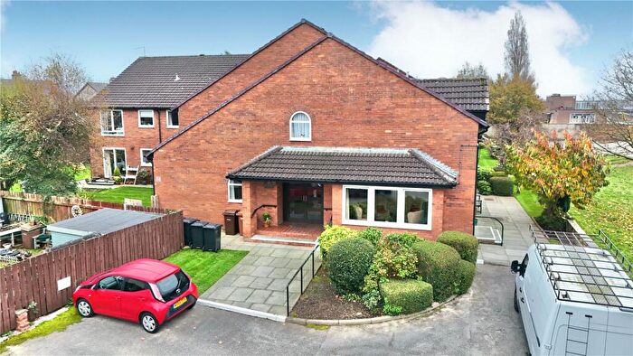 2 Bedroom Retirement Property For Sale In Dale Avenue, Heswall, Wirral, CH60