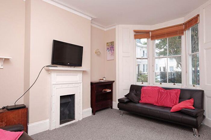 5 Bedroom Terraced House To Rent In Pelham Square, Brighton, BN1