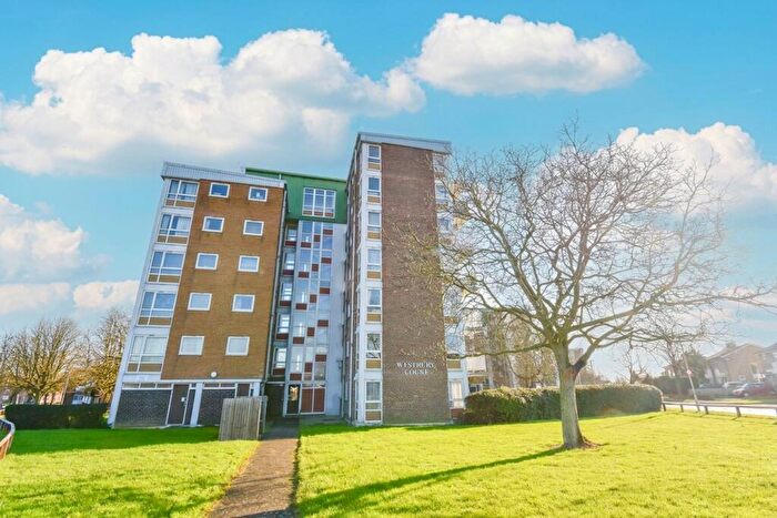 1 Bedroom Flat For Sale In Torridge Rise, Bedford, MK41