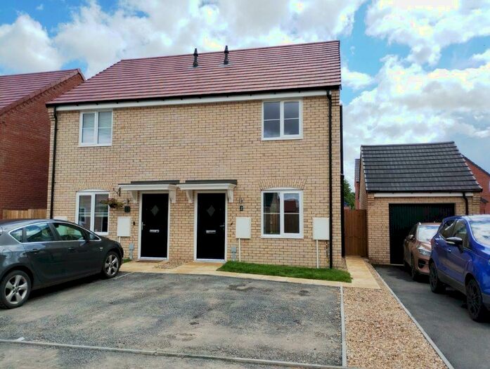 2 Bedroom Semi-Detached House To Rent In Kilby Court, Donington, PE11