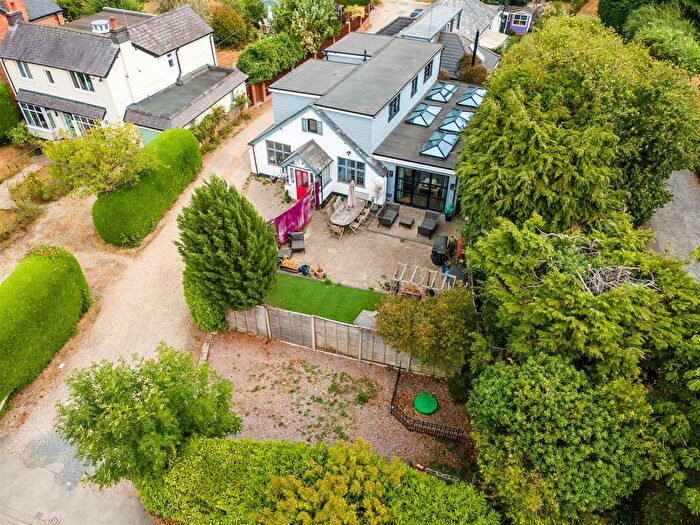 4 Bedroom Semi-Detached House For Sale In Station Lane, Lapworth, Solihull, B94
