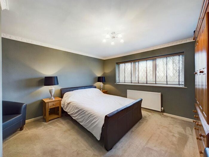 3 Bedroom Link Detached House For Sale In Brookside Avenue, Offerton, Stockport, Cheshire, SK2