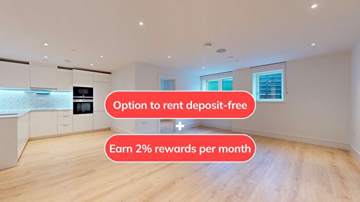 2 Bedroom Flat To Rent In Beverley Way, New Malden, SW20