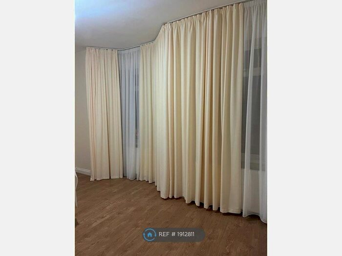 4 Bedroom Terraced House To Rent In High Street, London, E13