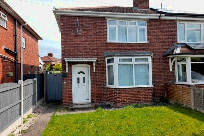 2 Bedroom Property To Rent In Second Avenue, Stafford, ST16