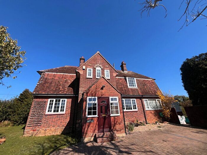 5 Bedroom Property To Rent In Collington Rise, Bexhill On Sea, TN39