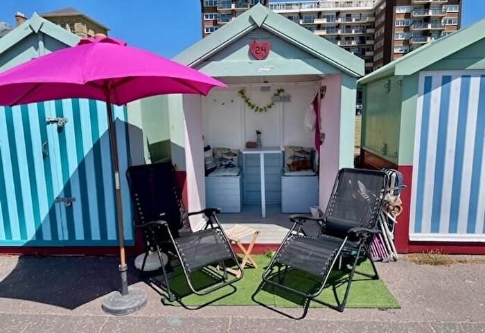 Property For Sale In Kings Esplanade, Hove, BN3