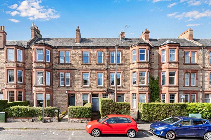 1 Bedroom Flat For Sale In / Craigcrook Place, Blackhall, Edinburgh, EH4