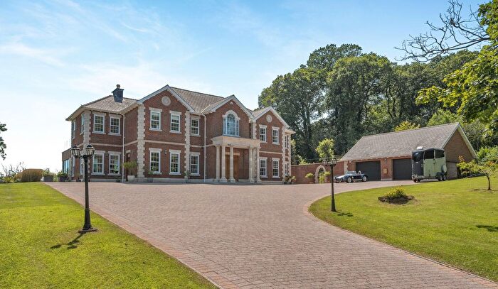 4 Bedroom Detached House For Sale In Pen-Y-Fai, Bridgend, CF31