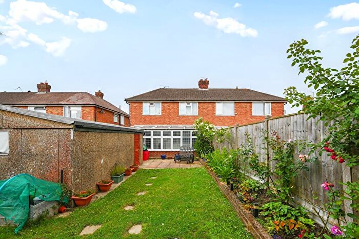 3 Bedroom Semi Detached House For Sale In Battle Crescent, Hailsham, BN27