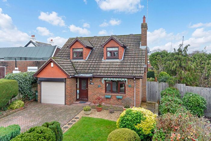 3 Bedroom Detached House For Sale In Bridge Road, Rudgwick, RH12