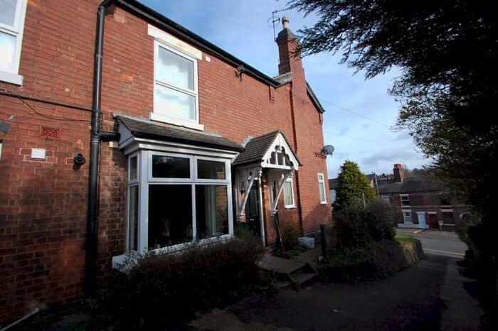 2 Bedroom House To Rent In Church Hill Street, Burton Upon Trent, Staffordshire, DE15