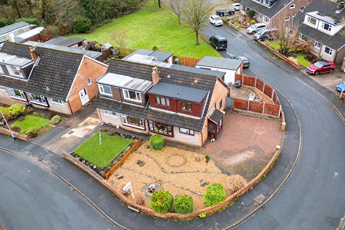 3 Bedroom Semi-Detached House For Sale In Lindale Avenue, Grimsargh, Lancashire, PR2