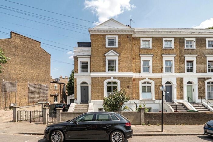 1 Bedroom Flat For Sale In Lysander Grove, London, N19