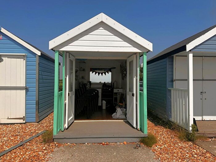 Property For Sale In Calshot Beach, SO45
