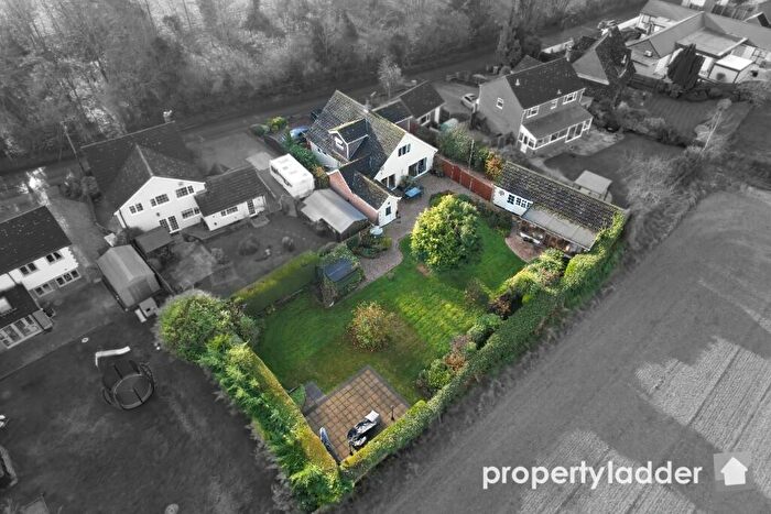 3 Bedroom Detached House For Sale In Middle Road, Great Plumstead, NR13