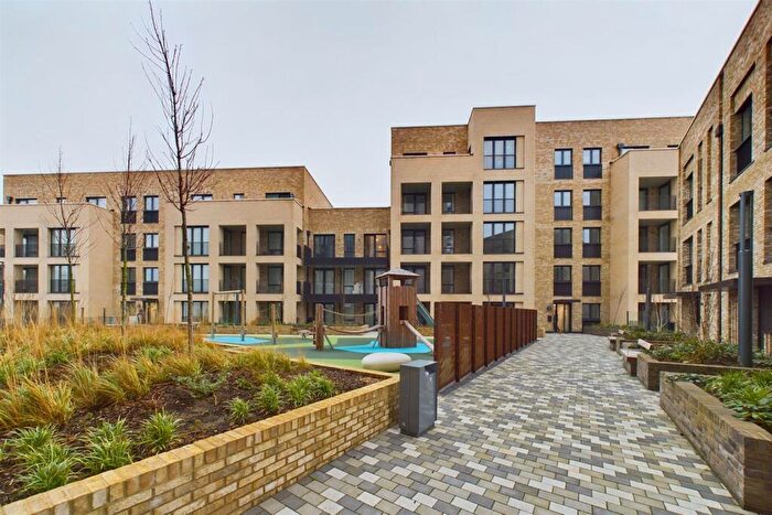 1 Bedroom Flat To Rent In Herne Hill Road, London, SE24
