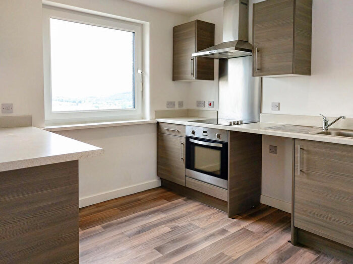 2 Bedroom Apartment To Rent In Parkwood Rise, Keighley, BD21