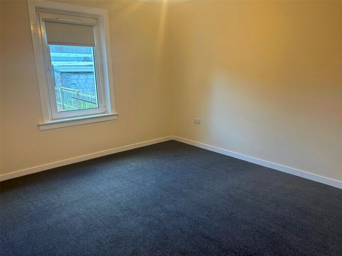 2 Bedroom Flat To Rent In Clark Terrace, Carnwath, Lanark, South