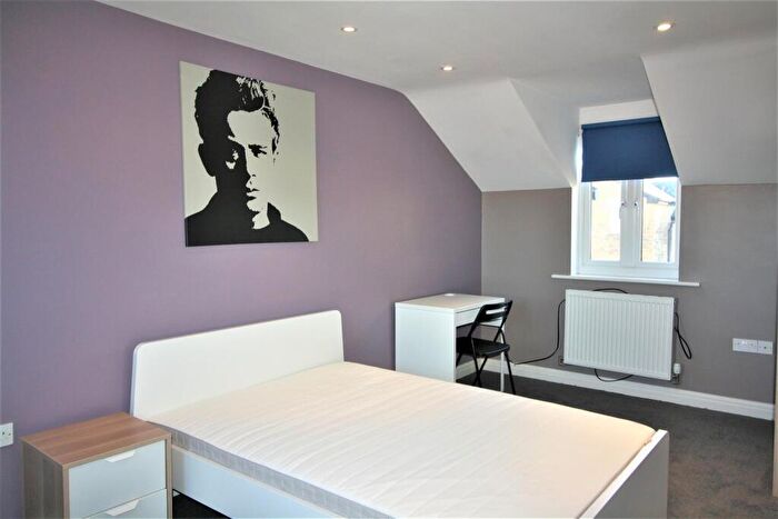 4 Bedroom Private Halls To Rent In Allandale Gardens, Lancaster, LA1