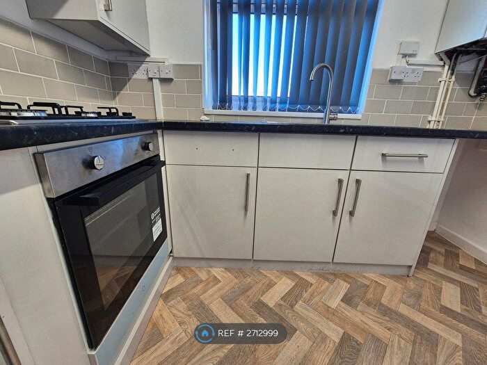 1 Bedroom Flat To Rent In Seafield Road, Wirral, CH62