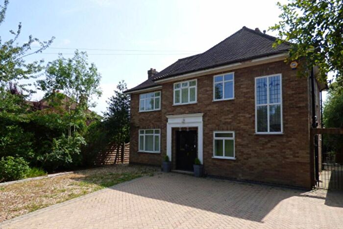 5 Bedroom Detached House To Rent In Church Green Road, Bletchley, Milton Keynes, MK3