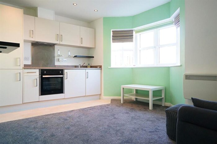1 Bedroom House To Rent In Llys Adda, Bangor, LL57