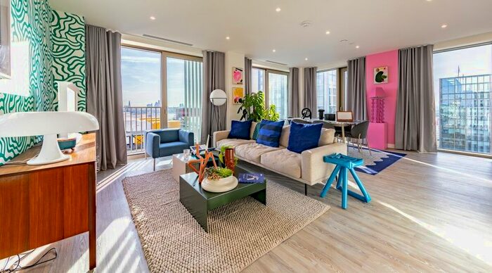 2 Bedroom Flat To Rent In Cherry Park Lane, London, E20