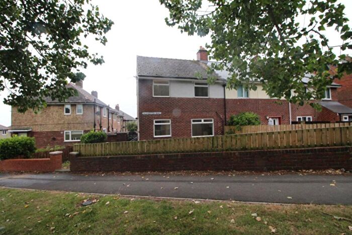 3 Bedroom End Of Terrace House To Rent In Gloucester Road, Consett, DH8