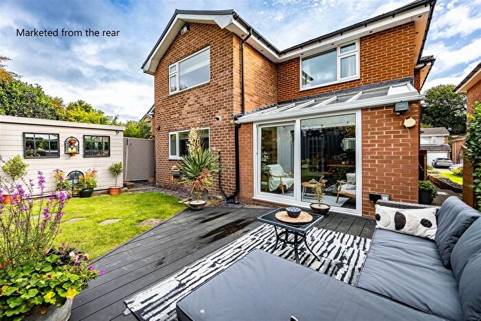 4 Bedroom Property For Sale In The Paddock, Kirkheaton, Huddersfield, HD5