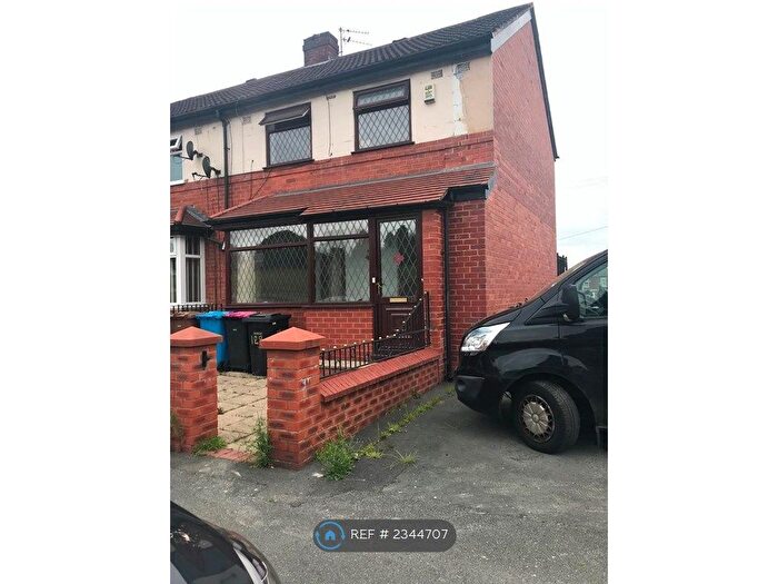 3 Bedroom End Of Terrace House To Rent In Langworthy Road, Salford, M6
