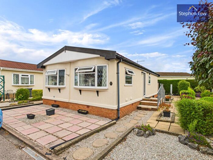 2 Bedroom Park Home For Sale In Carr Bridge Residential Park, Blackpool, FY4