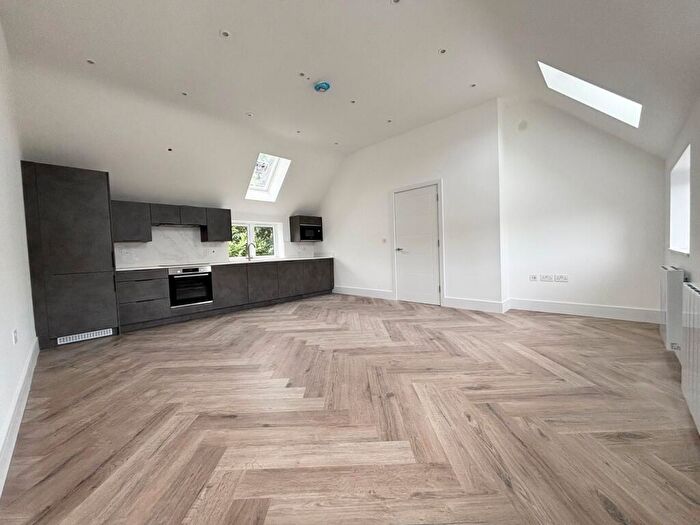 1 Bedroom Flat To Rent In High Street, Baldock, SG7