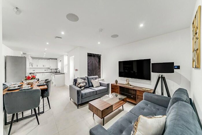 2 Bedroom Semi-Detached House To Rent In Leopold Road, Liverpool, L7