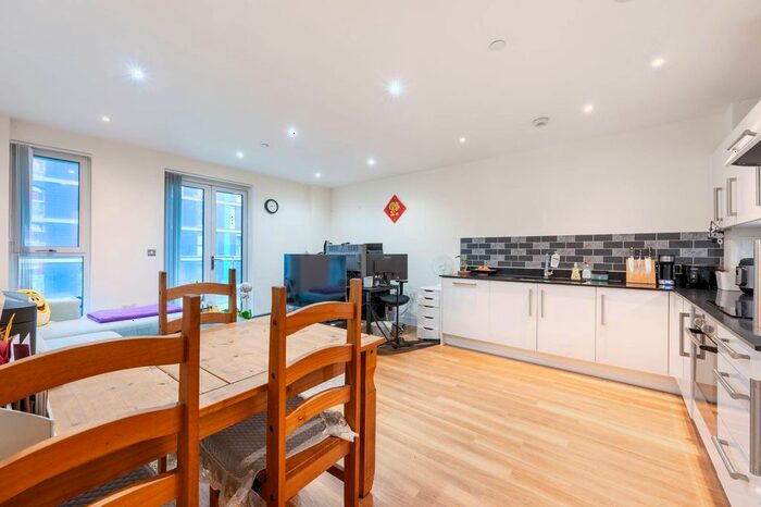 2 Bedroom Flat For Sale In Hatton Road, Alperton, Wembley, HA0