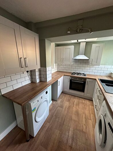 2 Bedroom End Terrace House To Rent In Coombe Valley Road, Dover, CT17