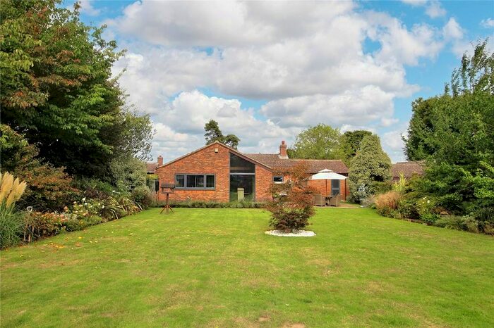 4 Bedroom Bungalow For Sale In The Street, Rockland St. Mary, Norwich, Norfolk, NR14