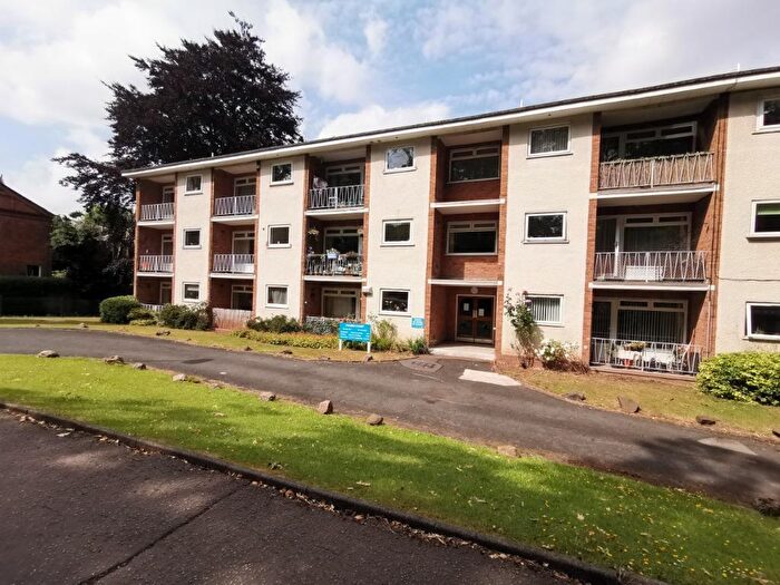 2 Bedroom Flat To Rent In Manor Road, Sutton Coldfield, B73