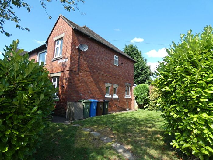3 Bedroom Semi-Detached House To Rent In Hodder Avenue, Chorley, PR7