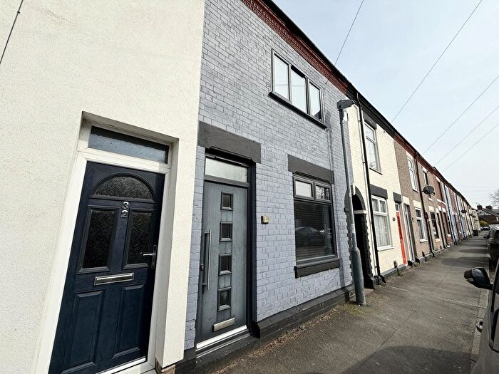 3 Bedroom Terraced House To Rent In Park Street, Nuneaton, CV11