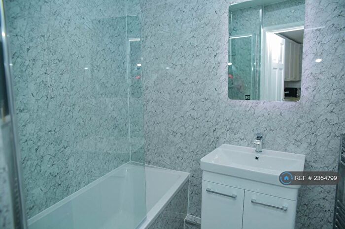 3 Bedroom Semi-Detached House To Rent In Brookland Road, Sunderland, SR4