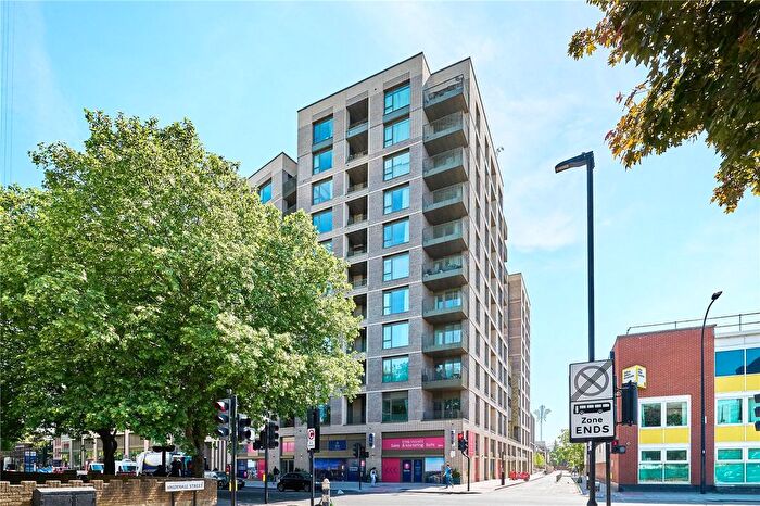 1 Bedroom Flat To Rent In Kennington Lane, Oval Village, London, SE11