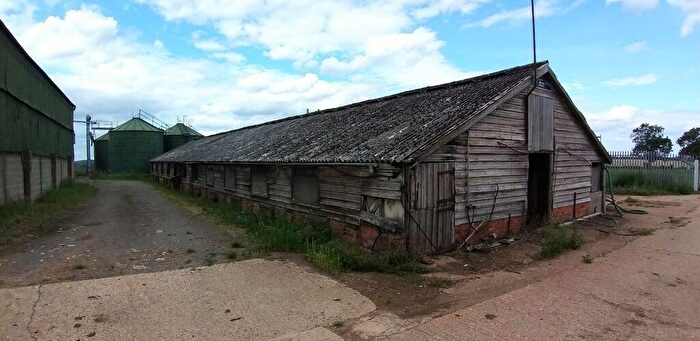 5 Bedroom Barn For Sale In Irchester Grange Farm, NN29